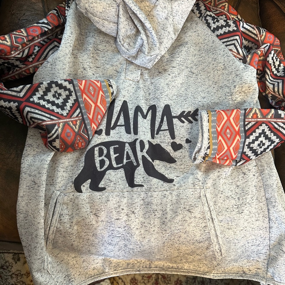 Mama Bear Graphic Hoodie Sweatshirt - Light Heather Gray with Aztec Accent